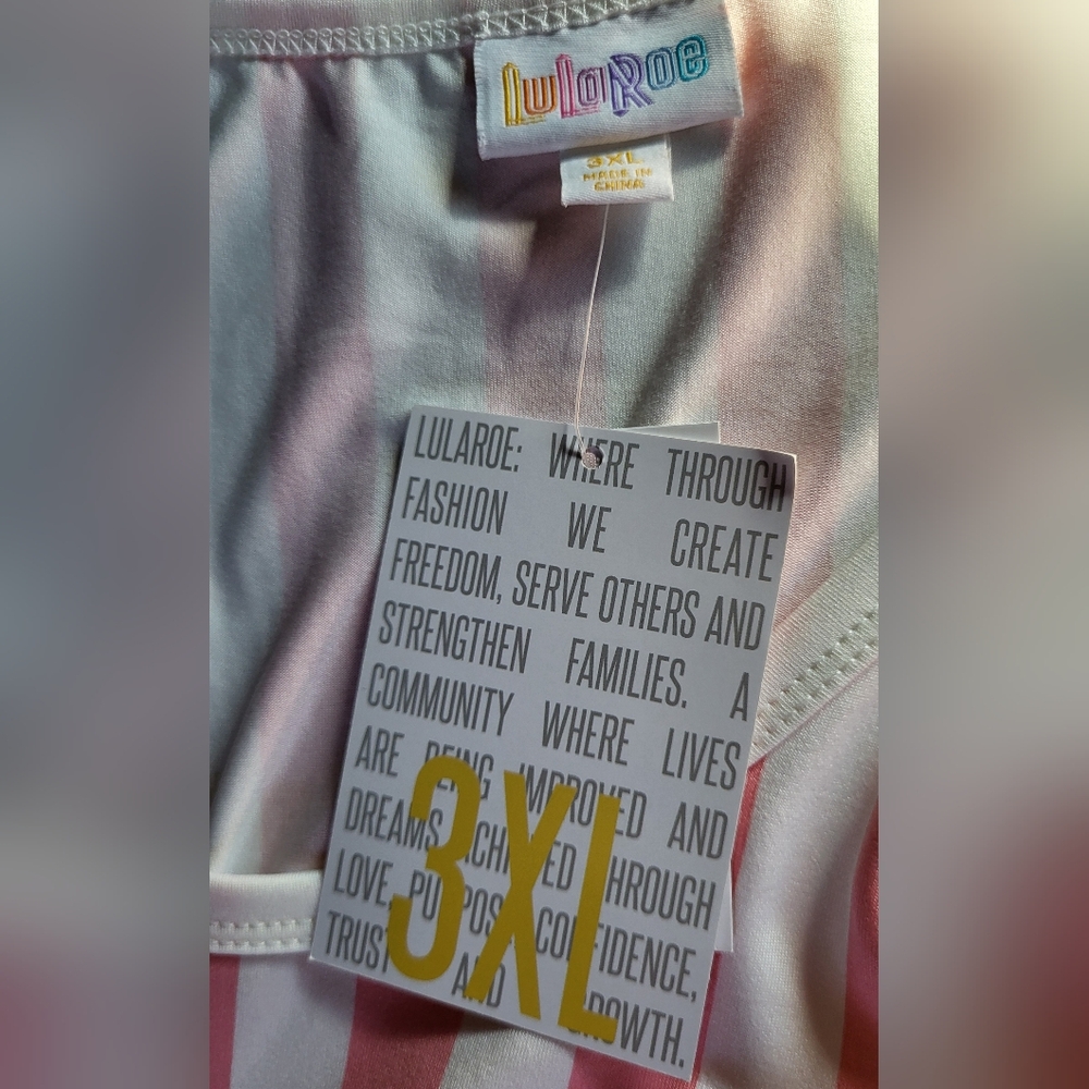 LuLaRoe Riley 3XL - Picture 4 of 6